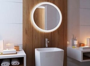 Veidrodis su apšvietimu Arcus